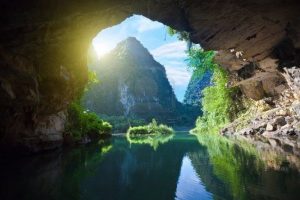 Conquer 4.5km Phong Nha cave (5)
